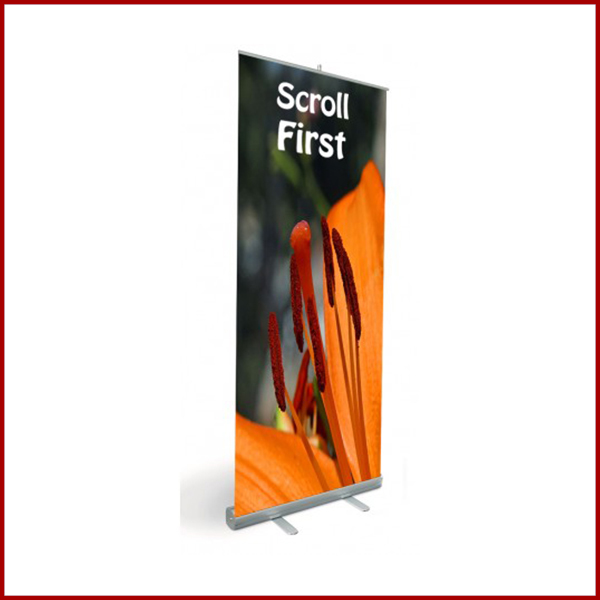 Le scroll Eco est un enrouleur simple face simple d’utilisation et robuste. Ce produit est garanti 3 ans. Le produit est vendu avec et sans impressions.